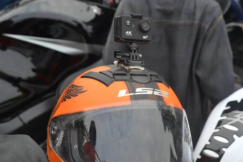 Comment se filmer en moto ?