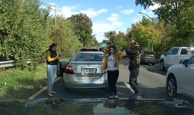 Un homme de New York accusé de fraude à l’assurance après une vidéo choquante d’une dashcam – Anglais