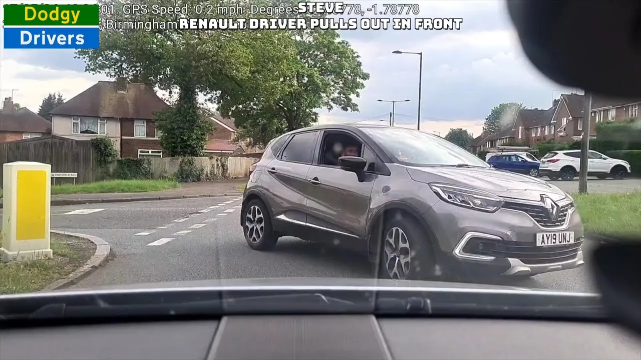 Dodgy Drivers Dashcam Disasters Road Rage & Crashes – Compilation hebdomadaire 110