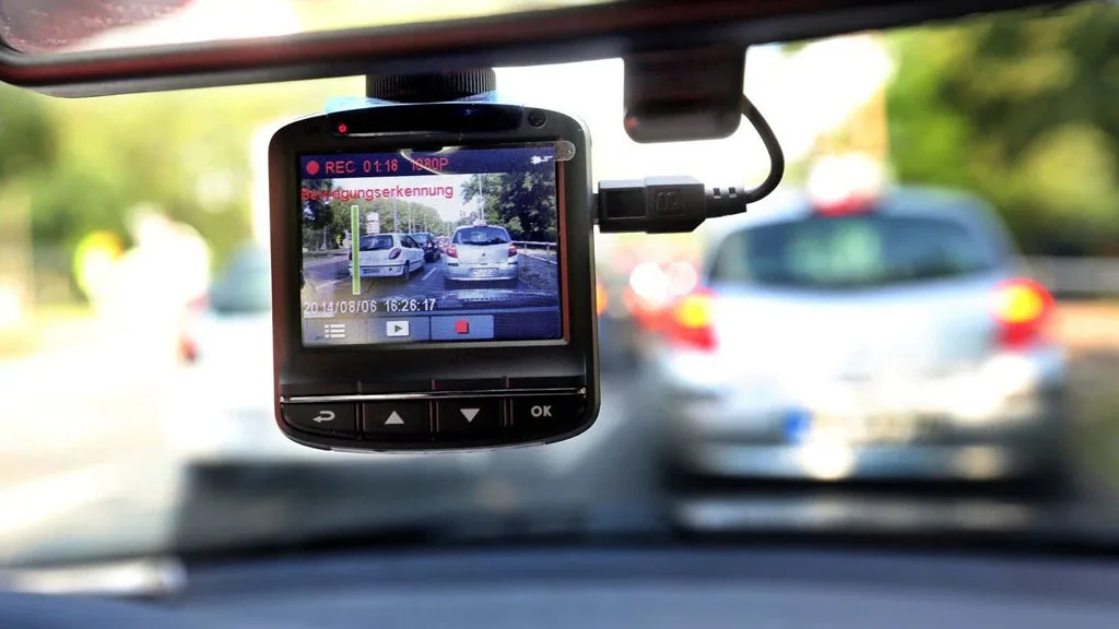 Pris sur Dashcam – Sky Witness HD