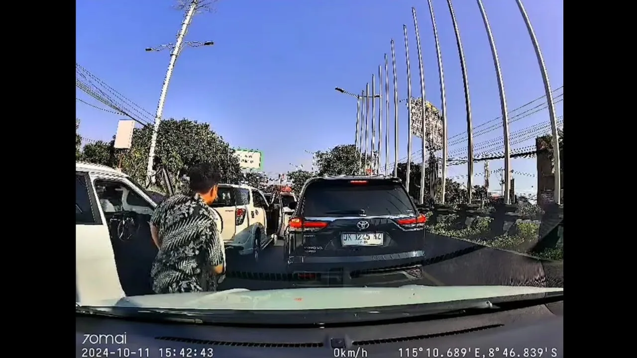 Propriétaires de Dash Cam Indonésie #677 Octobre 2024