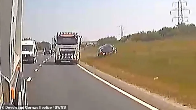 Des conducteurs malheureux du sud-ouest ont été filmés lors de l'opération Snap